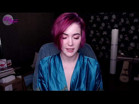 ❤️ 用英語從俄羅斯女孩手淫的指導 色情視頻 在 zh-tw.desixxxtube.ru