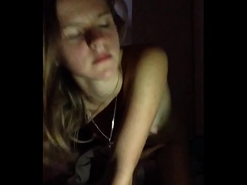 ❤️ 一個 女孩 自慰 和 cum 色情視頻 在 zh-tw.desixxxtube.ru